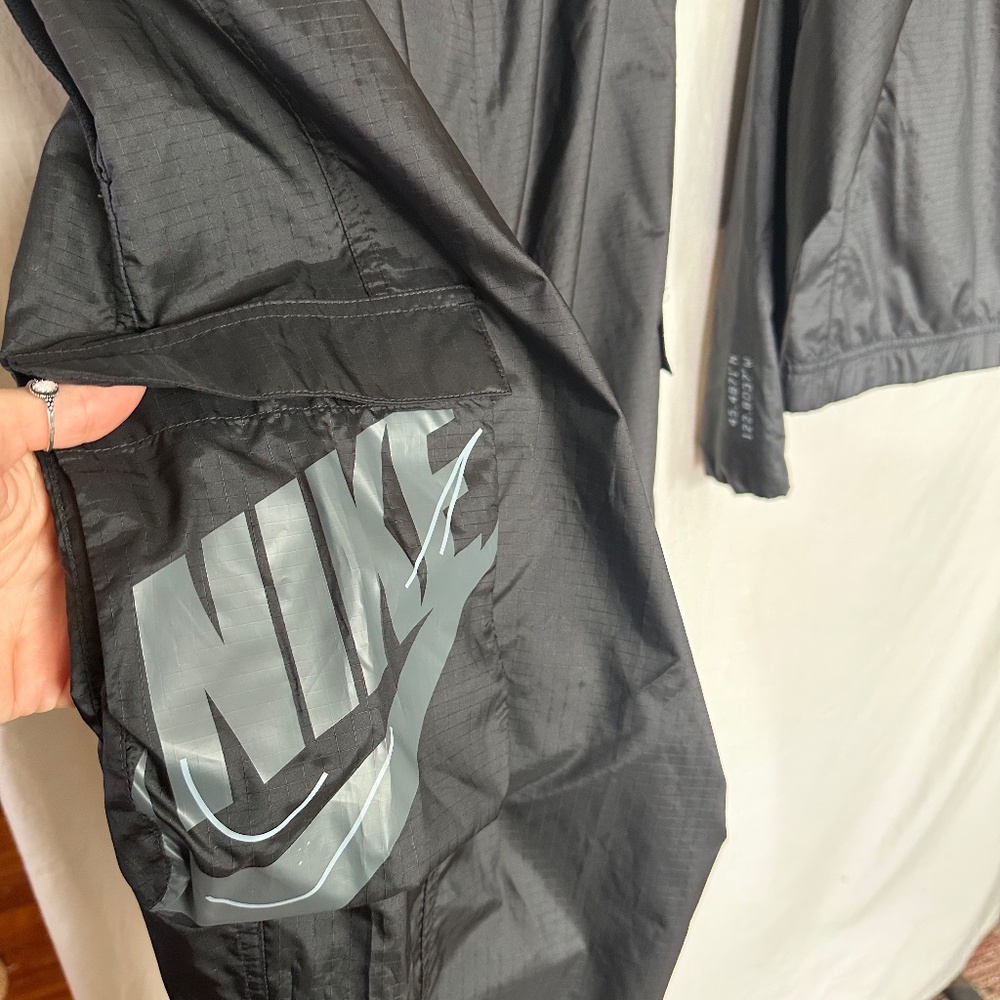 Nike Black Matching set - wind breaker set/ warm up suit - Picture 9 of 15